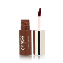 Carregar imagem no visualizador da galeria, Oil Tint Bruna Tavares Coca Cola 4,75g