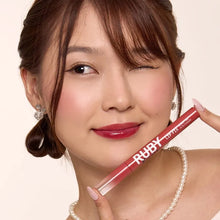 Carregar imagem no visualizador da galeria, Lip Fix Glossy Tint - Coral Dream
