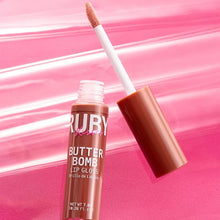 Carregar imagem no visualizador da galeria, Butter Bomb Gloss - Warm Hug
